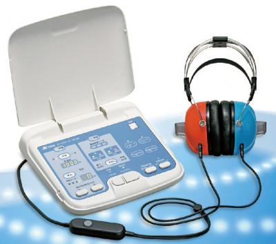 日本理音听力检测仪 AA-58 听力检查 听力检测仪